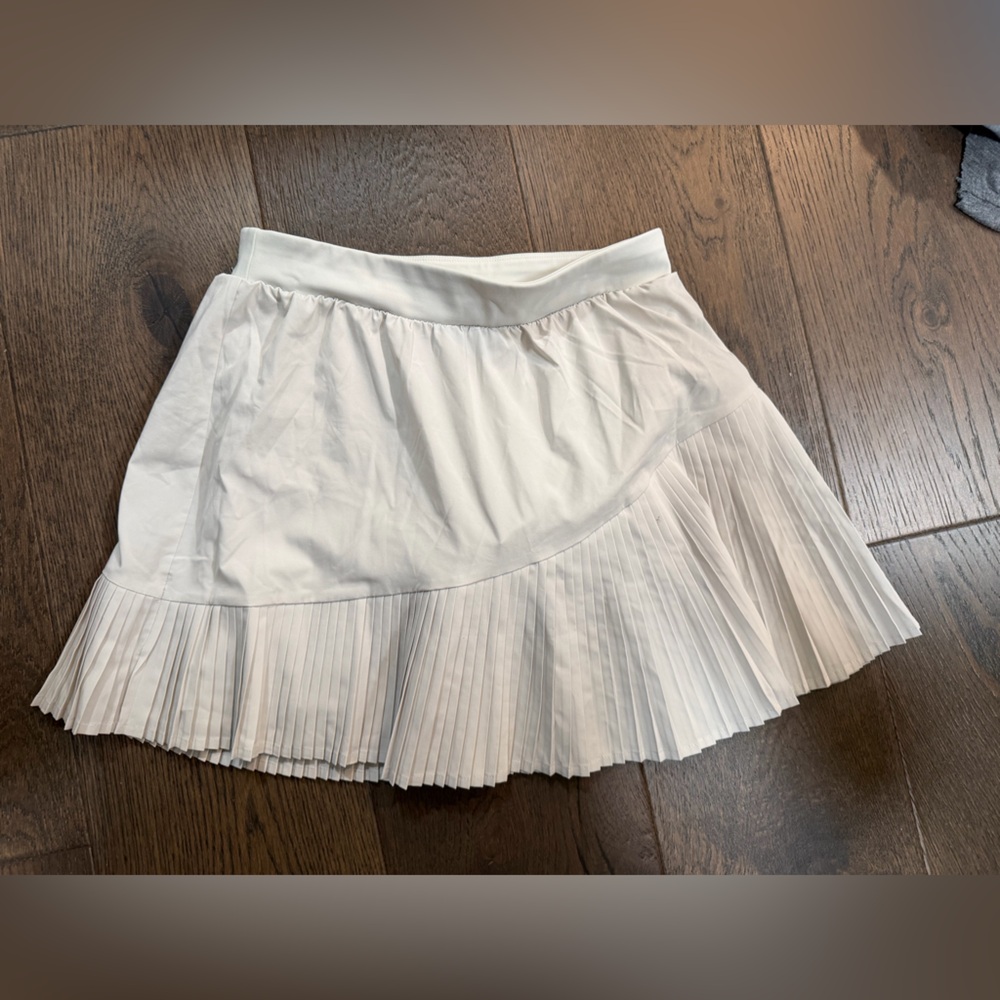 SPANX White Pleated A-Line Skirt